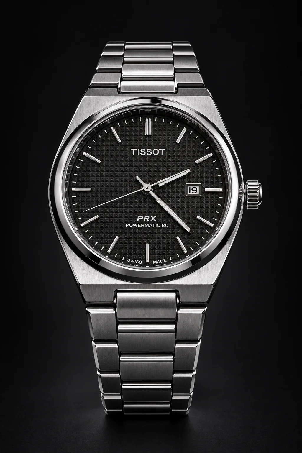 Classic Black Dial Silver Bracelet Watch, view 3