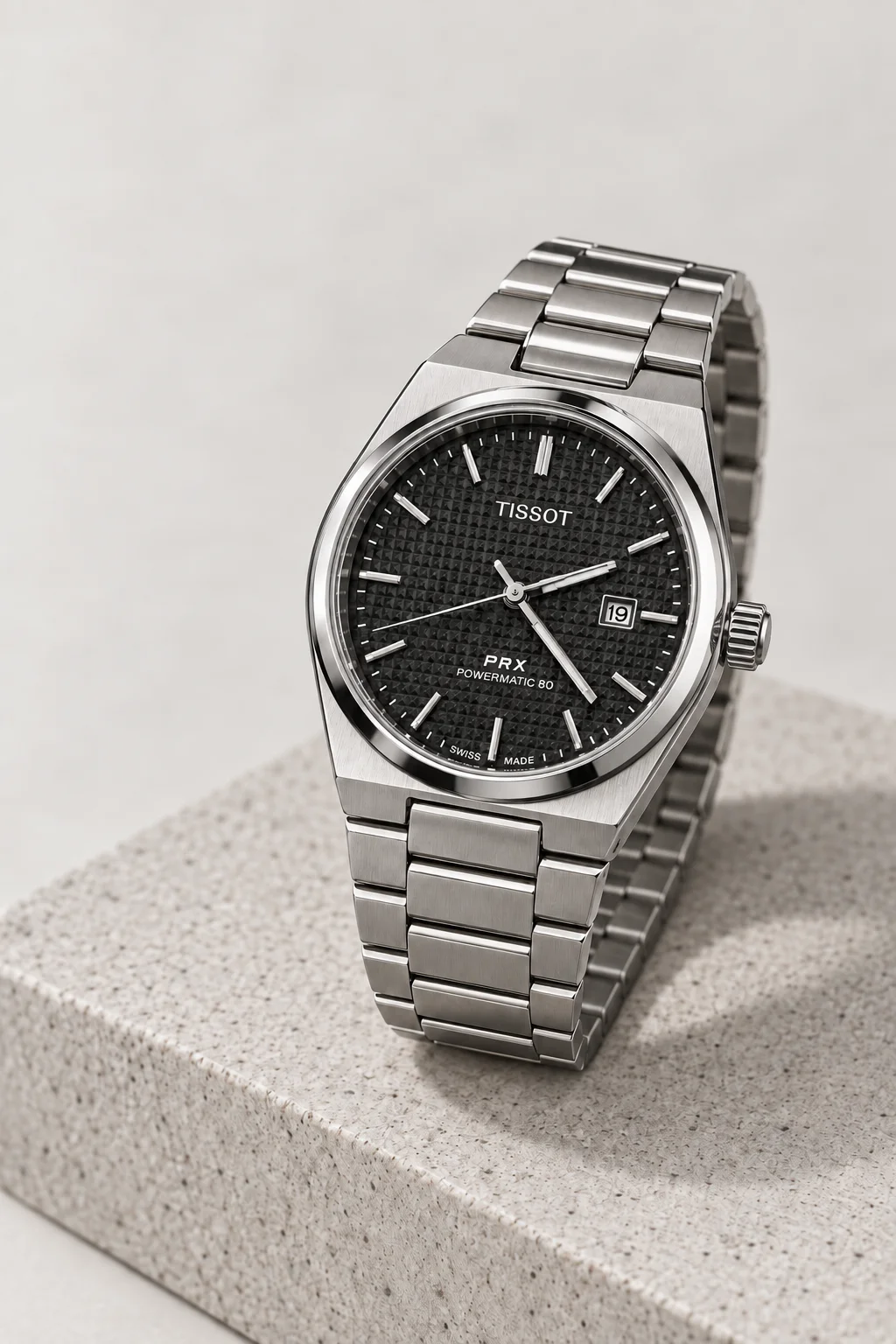Classic Black Dial Silver Bracelet Watch